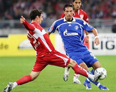 在该国与俄 在该国与俄